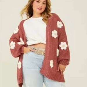 Cute Arula Flower Cardigan